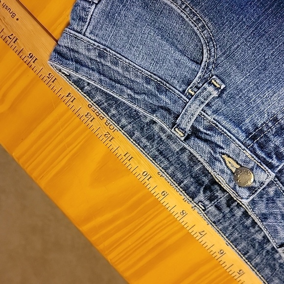 VF Jeanswear Jeans, Size 10 Petite - Picture 6 of 9